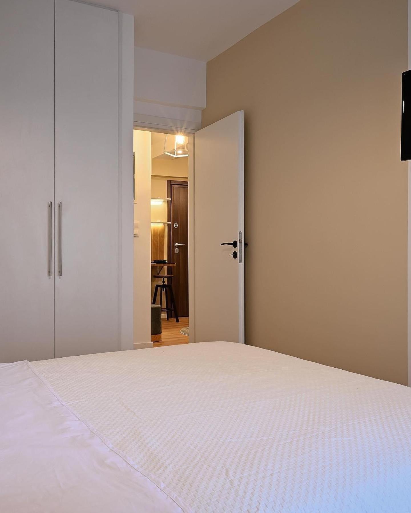 Modern Two Bedroom Apartment At Koukaki Афіни Екстер'єр фото